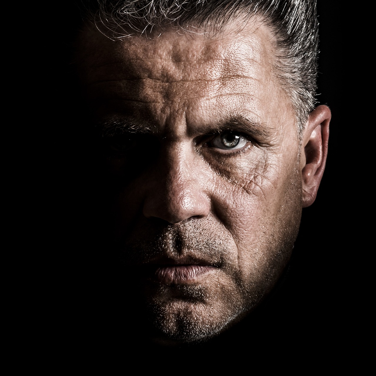 スリープトラッカーアプリを使って睡眠の質を改善する方法は？