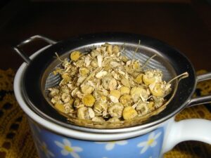 カモミールティーが安眠に効果的な理由とは？